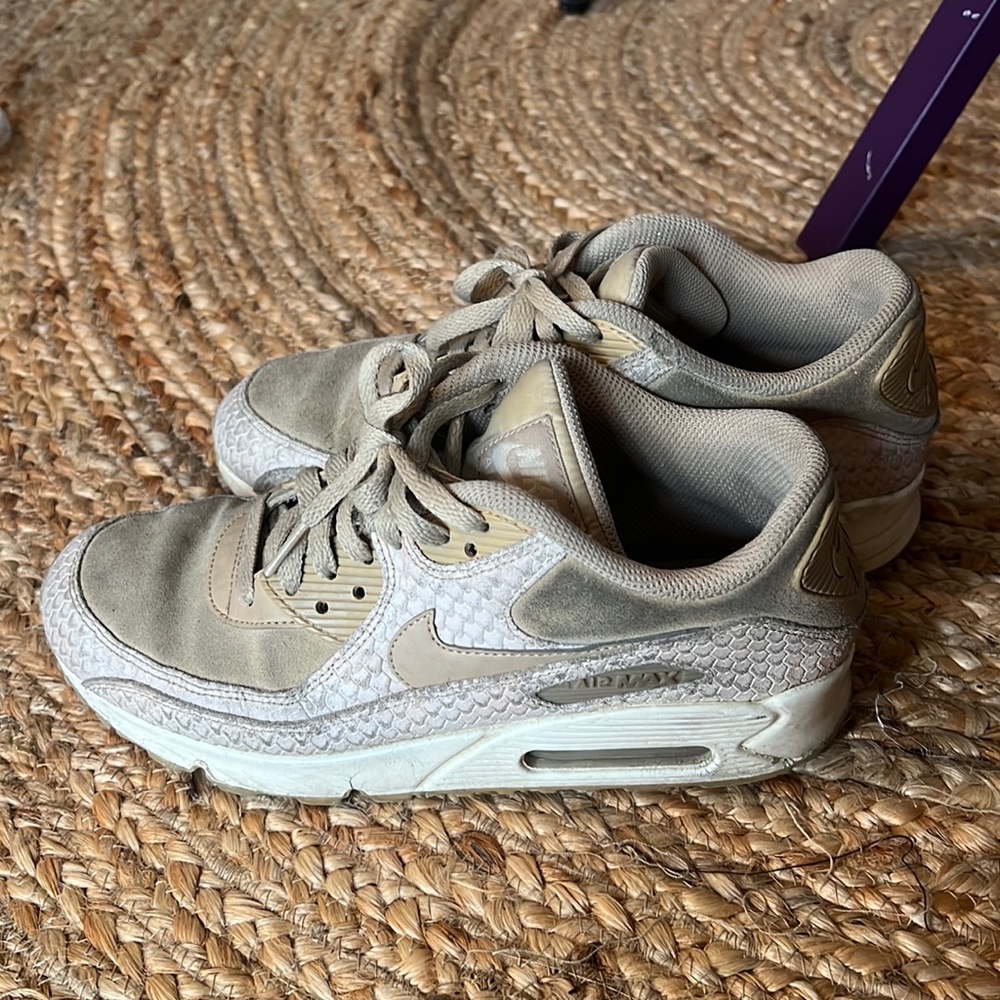 Tan Nike Air Max